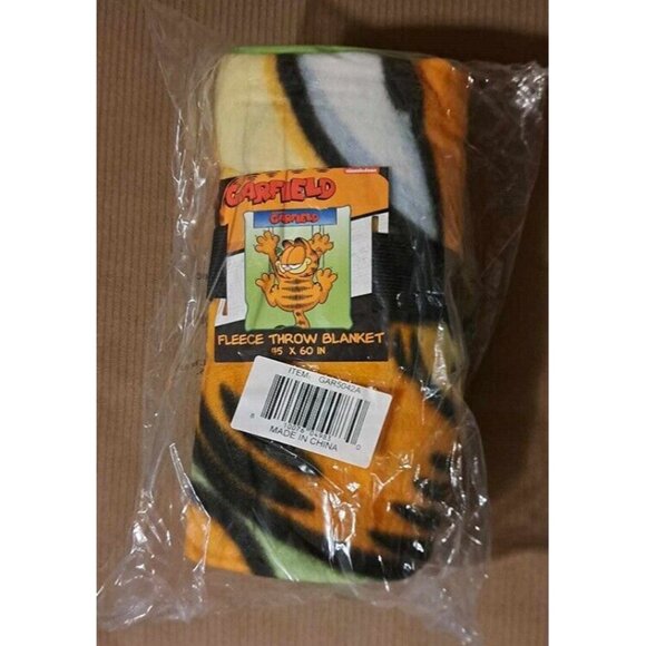 New Garfield the Orange Cat Fleece Throw Blanket Gift Comic Strip Cartoon Feline - Picture 2 of 2